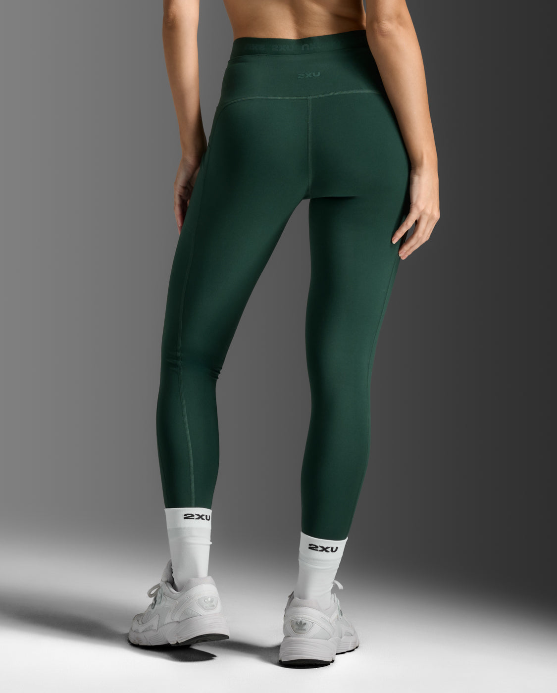 2xu-form-stash-hi-rise-tights-leggings-gr-n-damen-taschen image 3