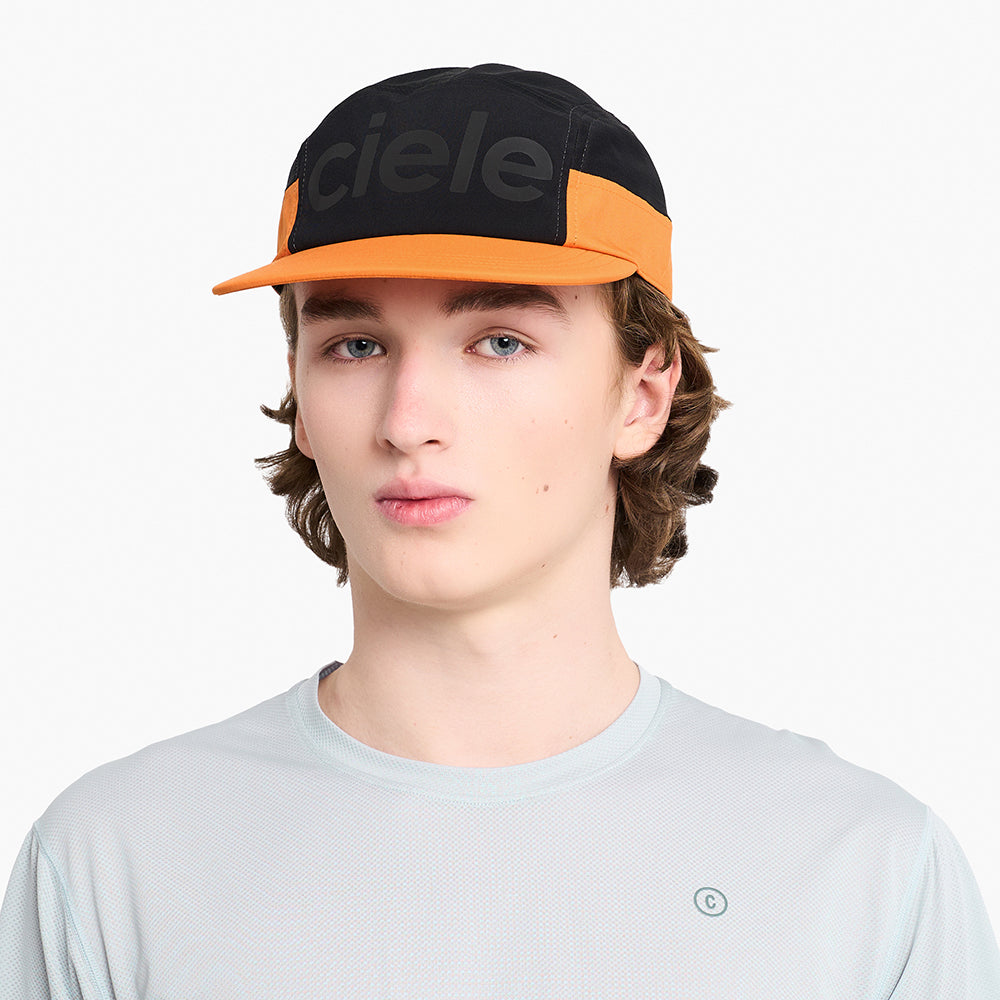 ciele-gocap-comp-century-laufkappe-blakbrite-orange image 2