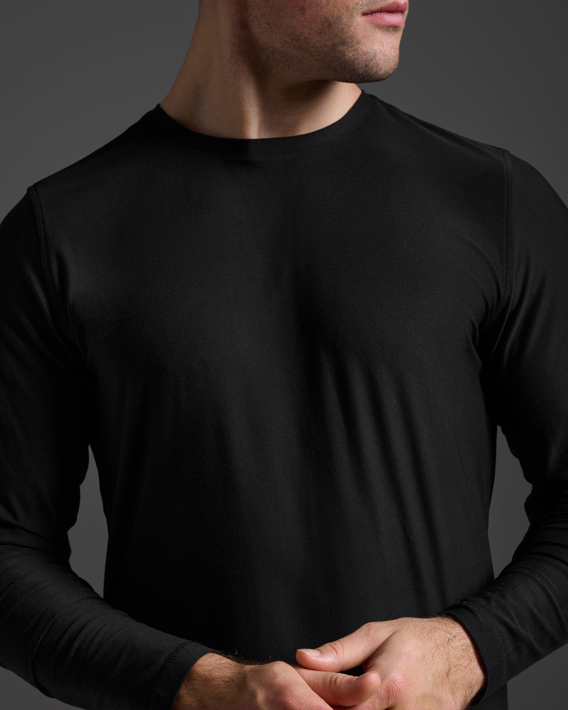2xu-signature-long-sleeve-tee-langarmshirt-schwarz-atmungsaktiv image 7