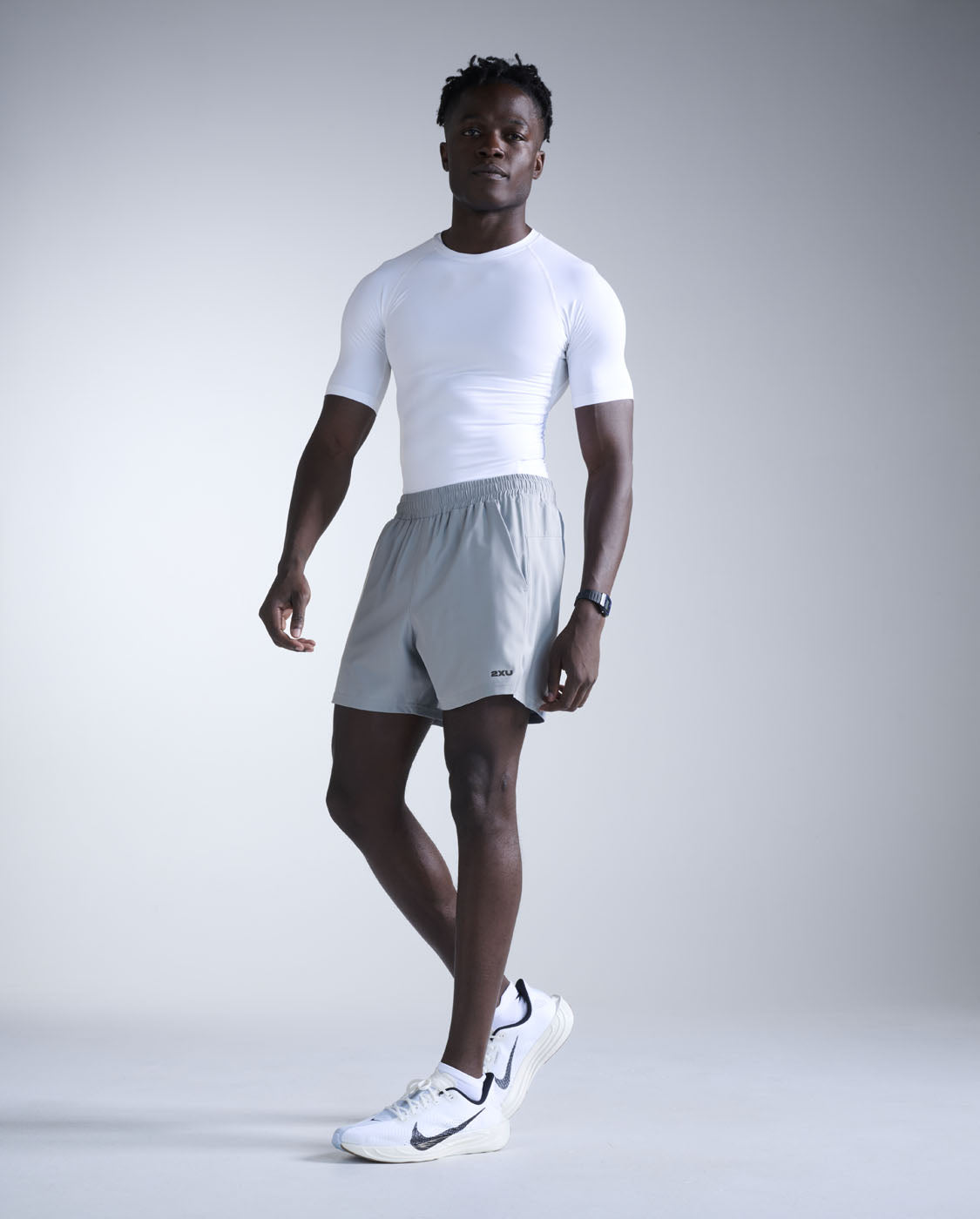 2xu-core-compression-kurzarmshirt-wei-kompression image 3
