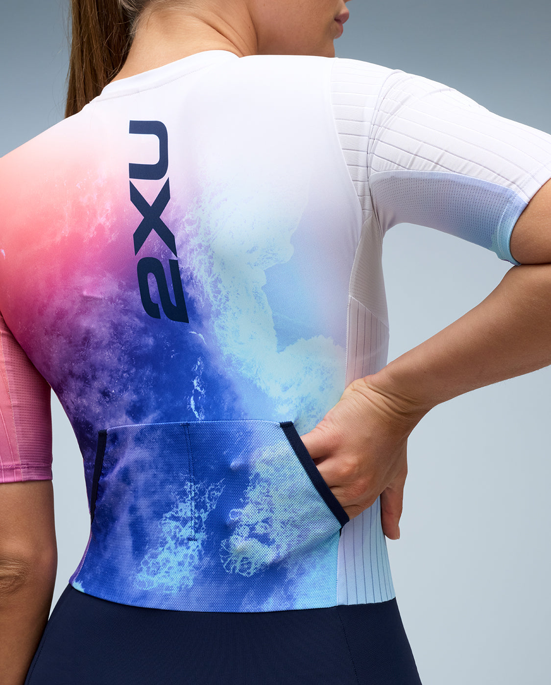 2xu-aero-sleeved-trisuit-noosa-midnight-damen-kurzarm image 5