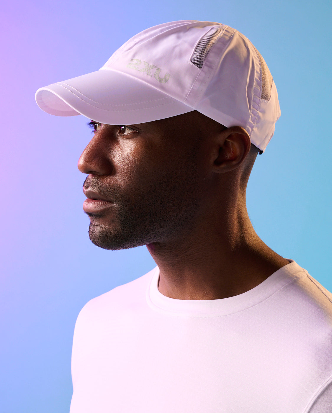 2xu-aero-run-cap-laufcap-white-silver-reflective image 5