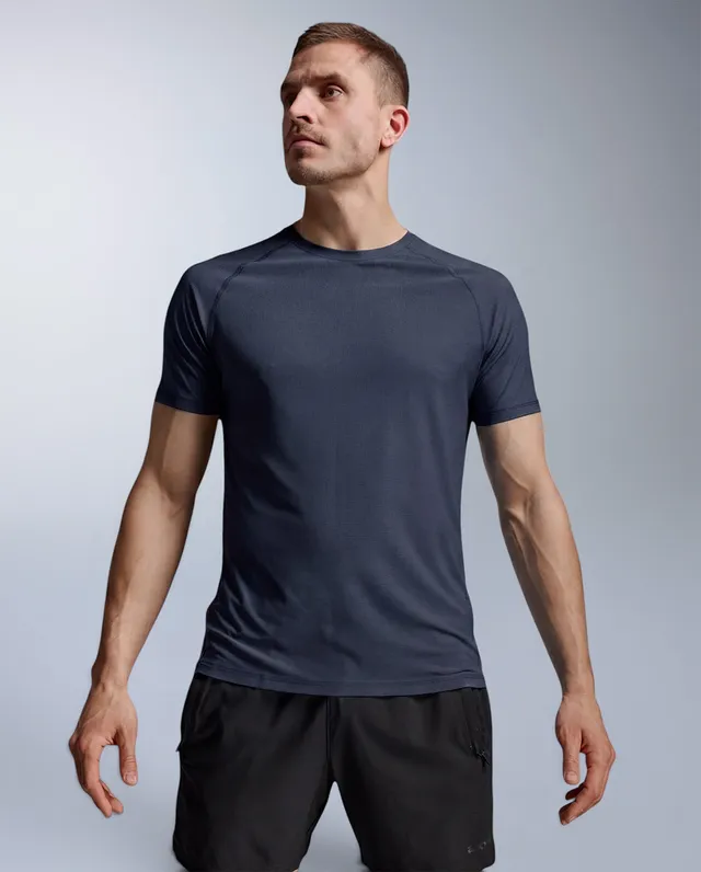 2xu-force-tech-tee-herren-midnight image 1