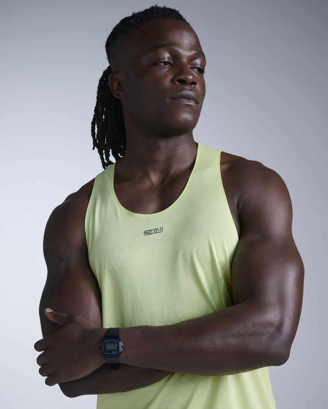 2xu-light-speed-tech-singlet-herren-cool-matcha image 4