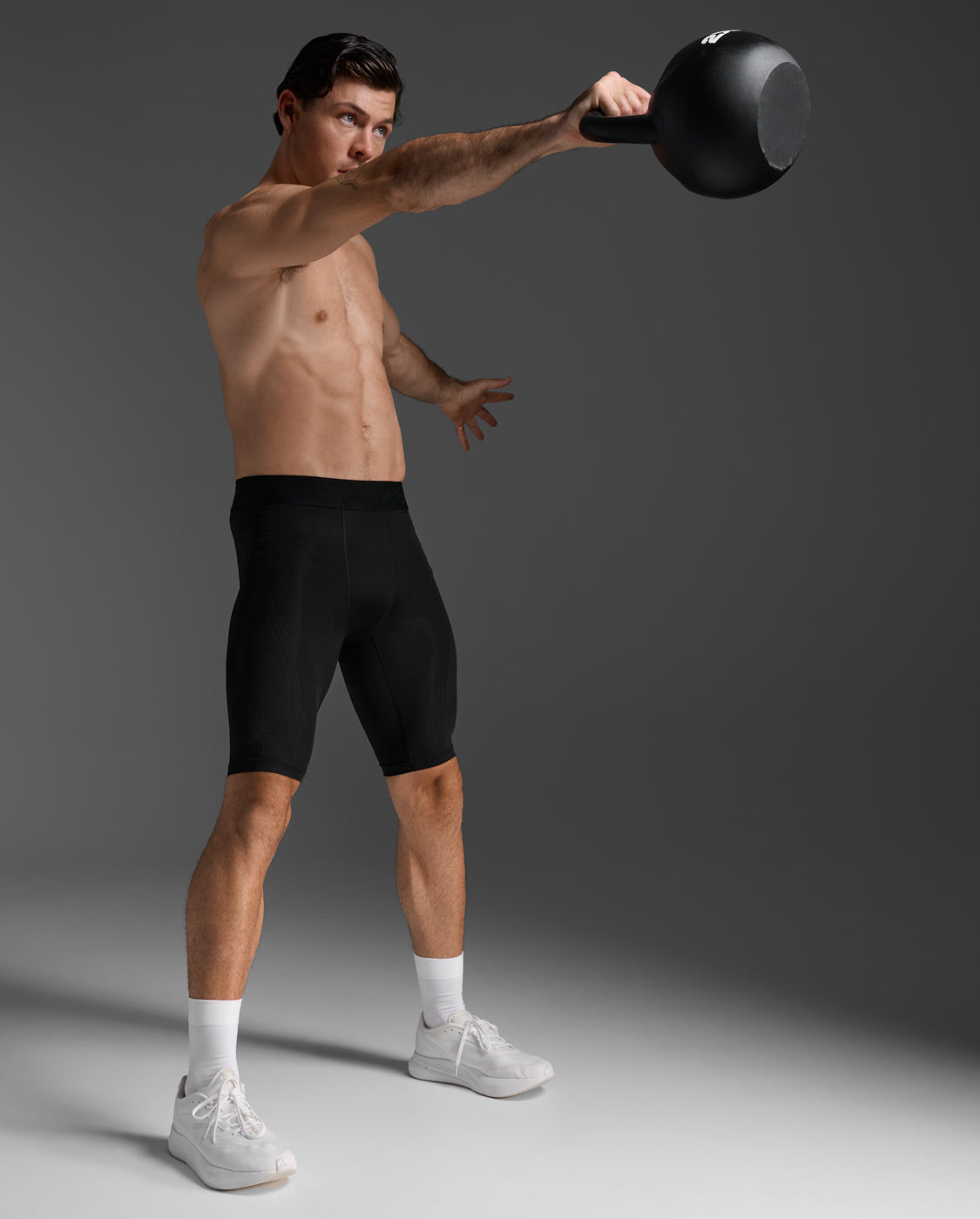 2xu-force-compression-shorts-herren-black-nero image 6