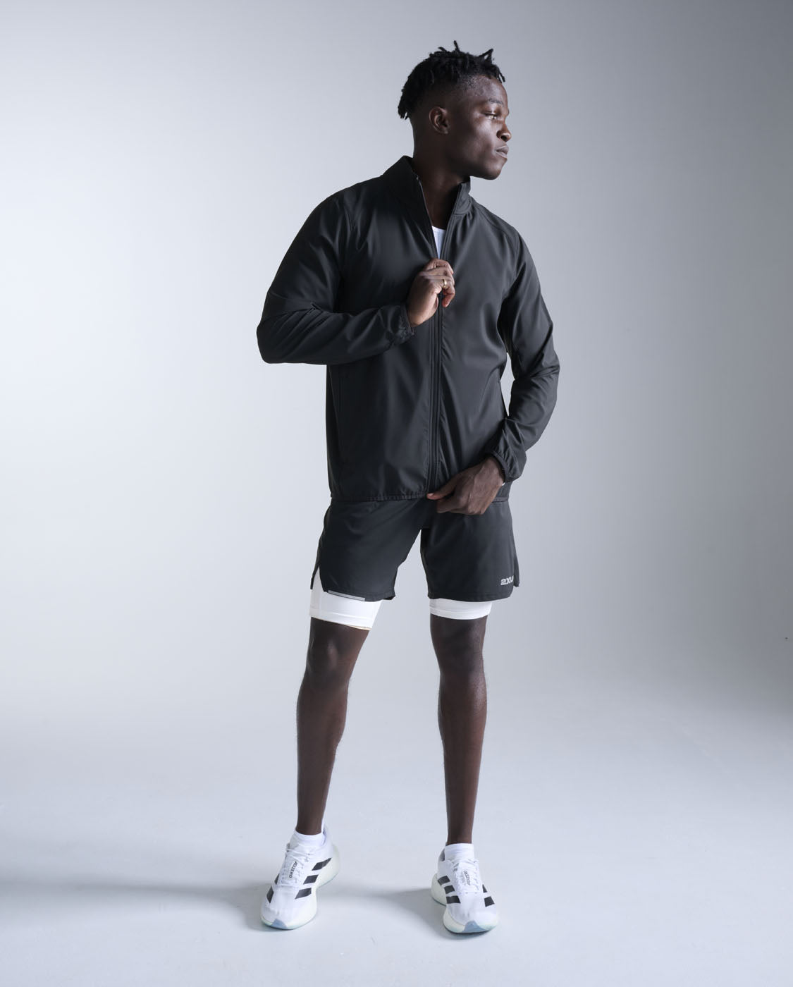 2xu-aero-jacket-laufjacke-herren-black-silver-reflective image 4