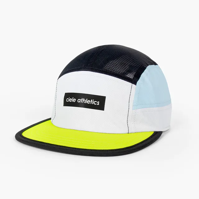 ciele-gocap-field-iconic-bar-laufcap-wei-schwarz-m-l image 1