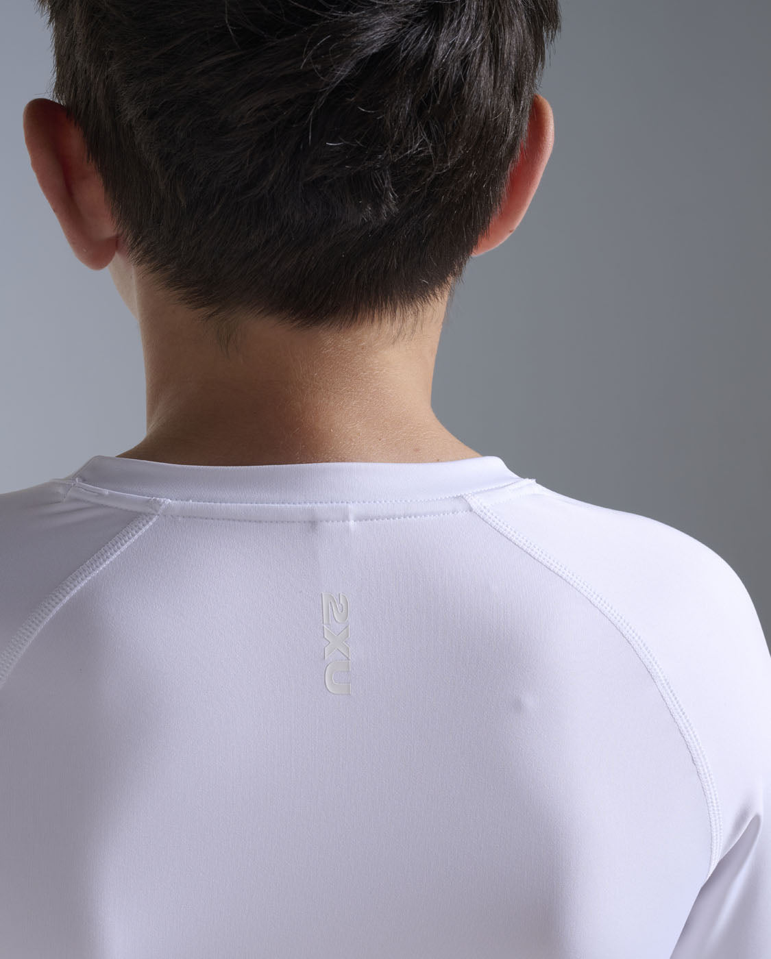 2xu-core-youth-compression-langarmshirt-wei-kinder image 4