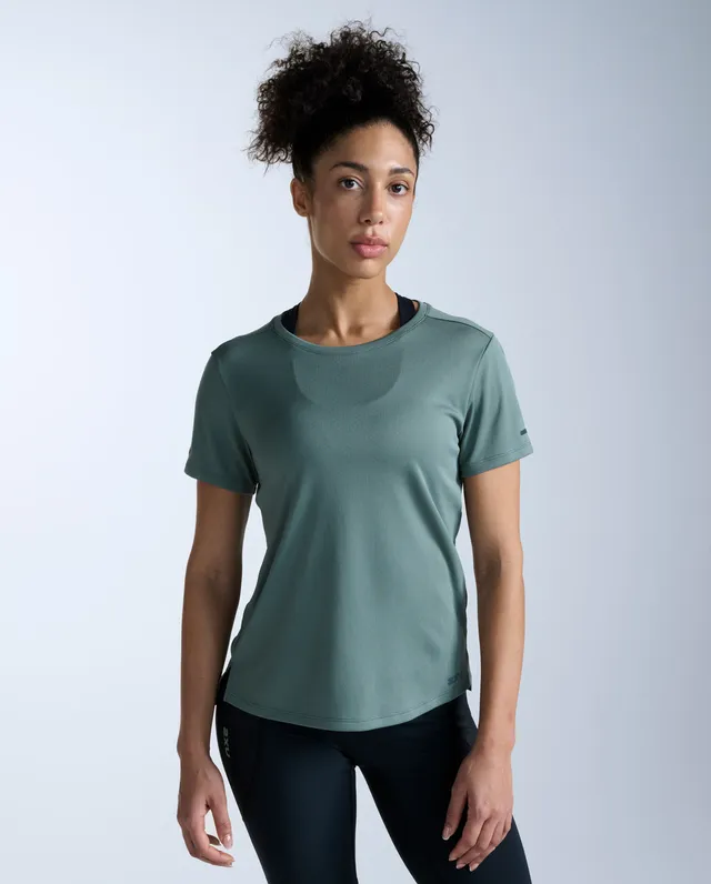 2xu-aero-tee-laufshirt-olive-leaf-damen-kurzarm-upf image 1