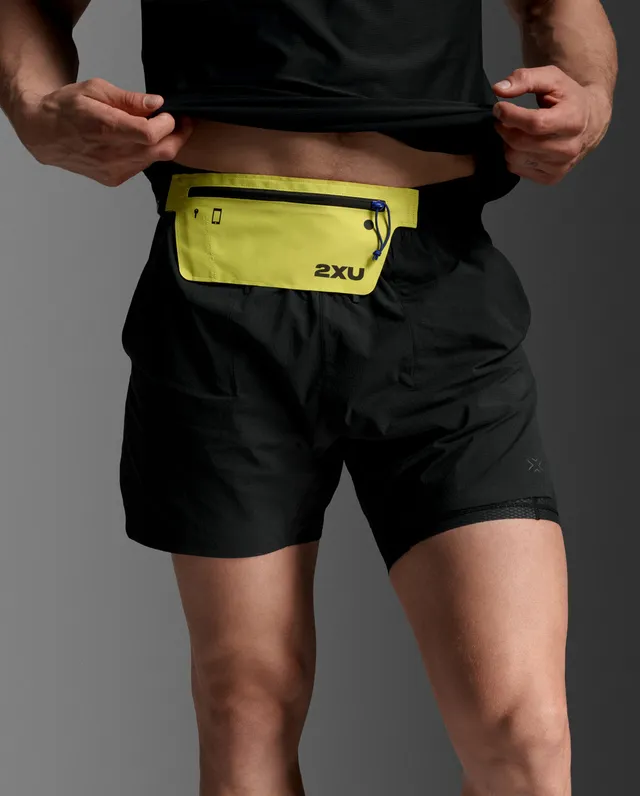 2xu-swim-race-slim-run-belt-volt-black-laufg-rtel image 1
