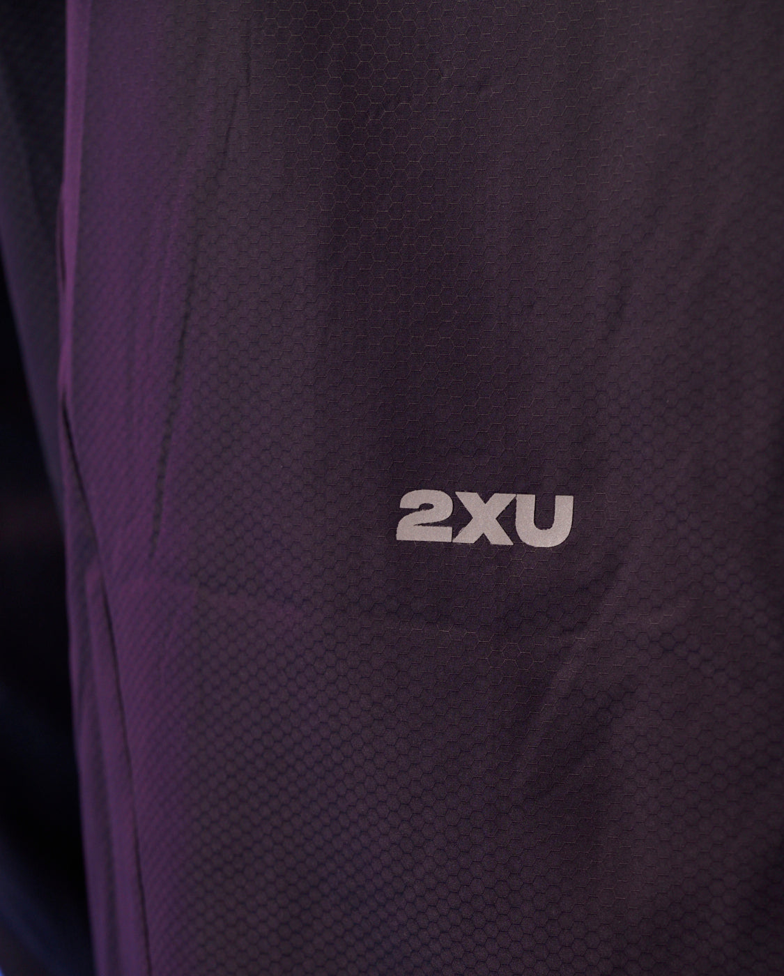 2xu-aero-hex-windbreaker-herren-india-ink-wasserabweisend image 4