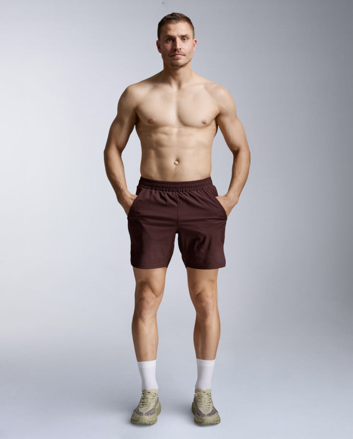 2xu-aero-7-inch-shorts-laufshorts-bark-herren image 4