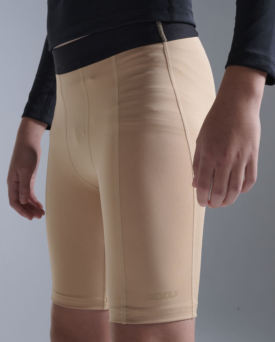 2xu-core-boys-compression-shorts-kompressionsshorts-beige-mild image 4