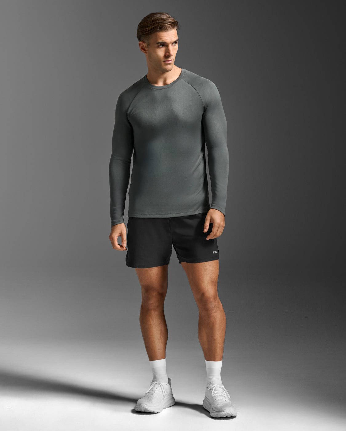 2xu-aero-long-sleeve-langarmshirt-herren-jupiter image 3