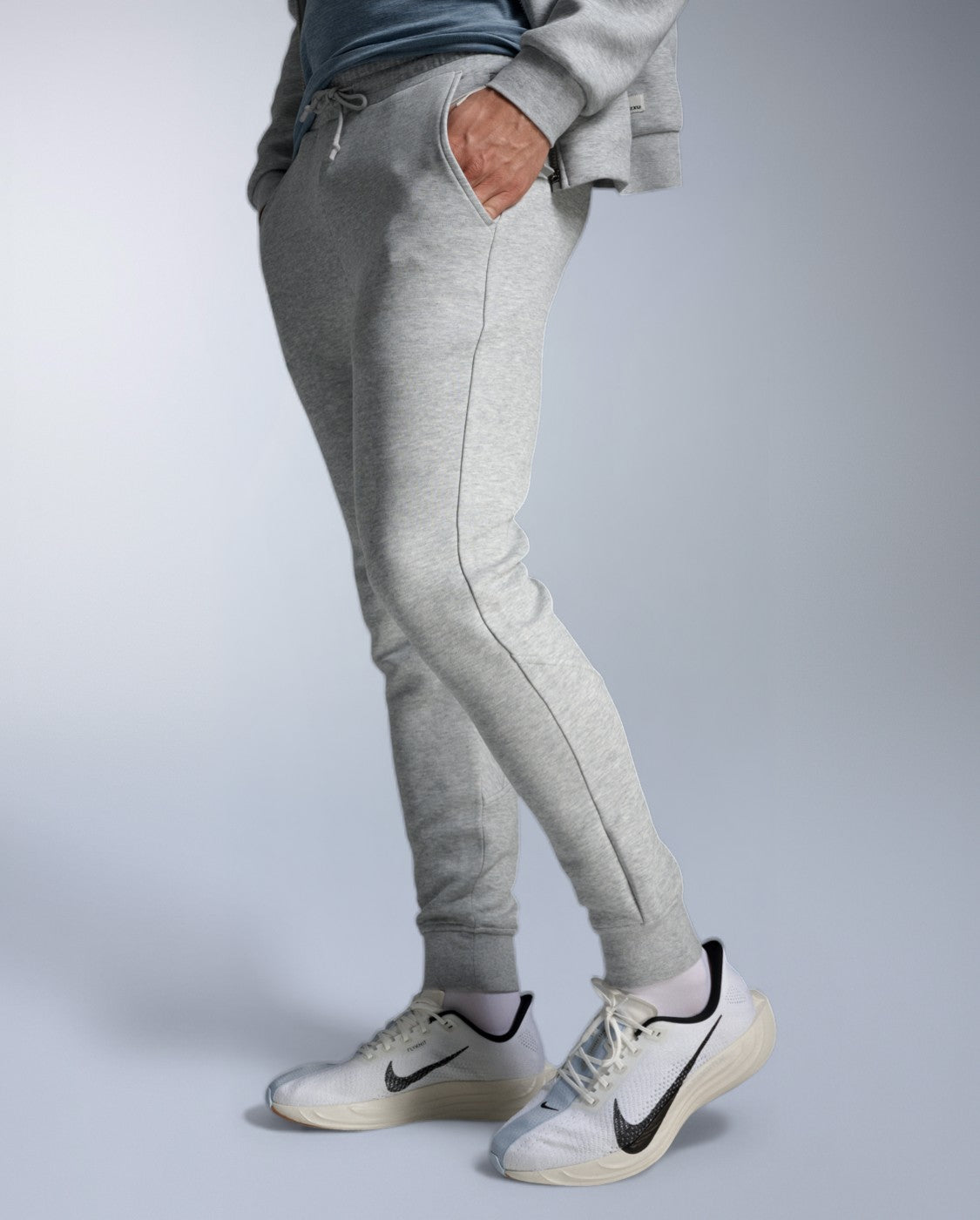 2xu-24-7-commute-spacer-trainingshose-grau-fleece image 1