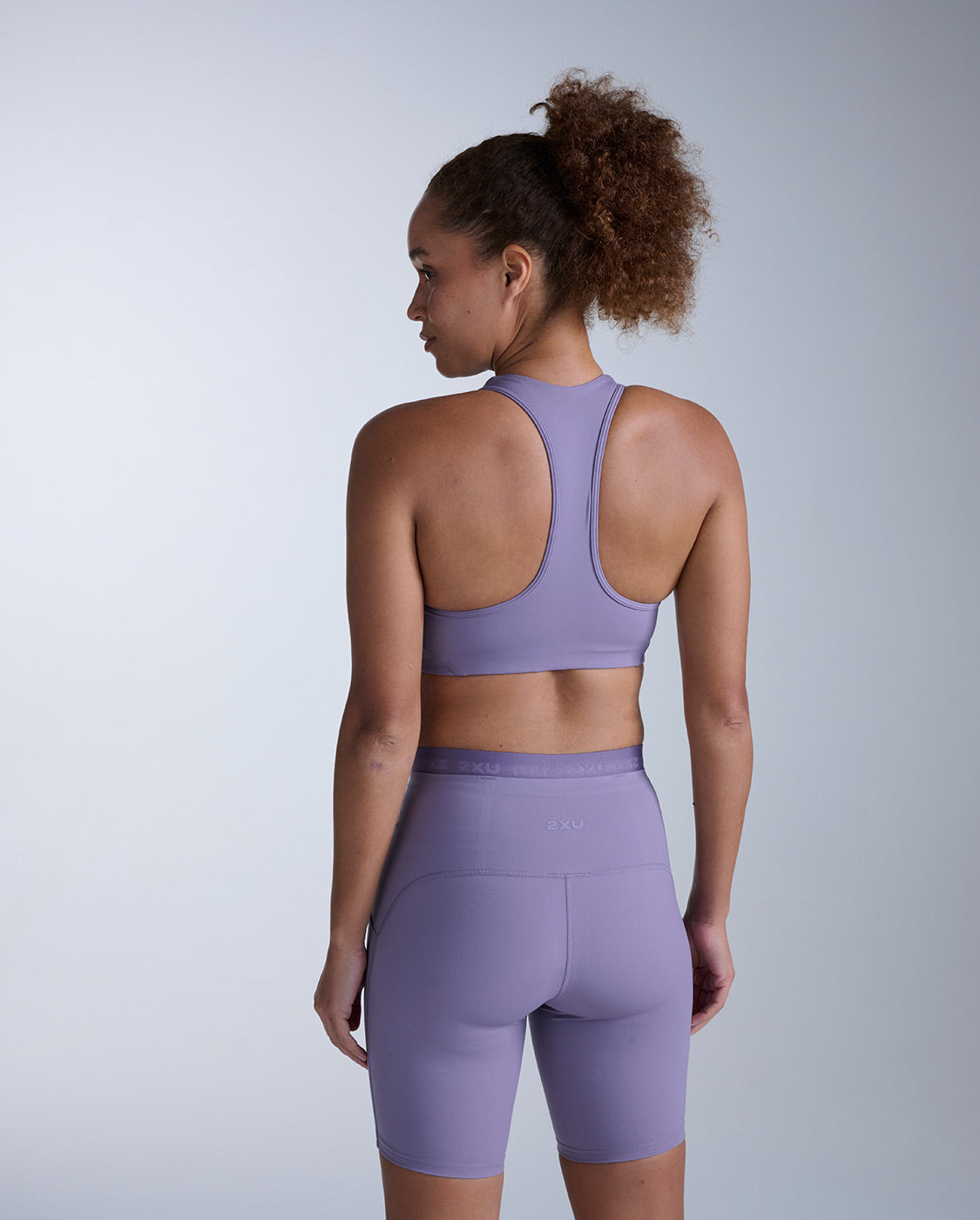2xu-form-racerback-sport-bh-damen-dusted-grape image 3