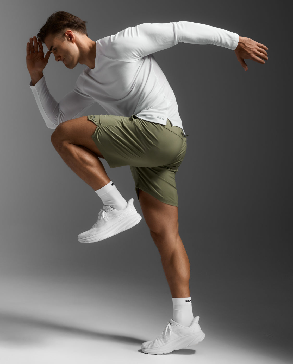 2xu-aero-7-inch-shorts-herren-hunter-gef-ttert-leicht image 7