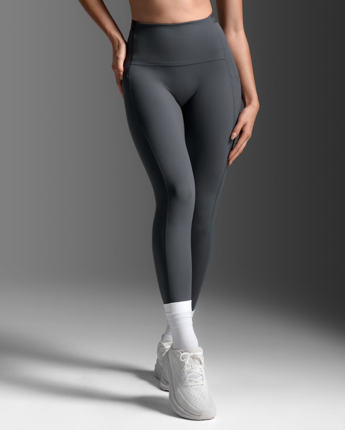 2xu-form-stash-hi-rise-compression-tights-leggings-india-ink-mit-taschen image 1