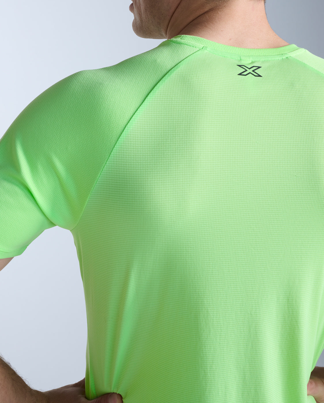 2xu-aero-tee-t-shirt-kurzarm-herren-lime-zest image 4
