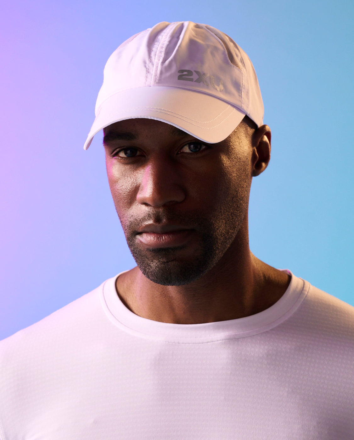 2xu-aero-run-cap-laufcap-white-silver-reflective image 4