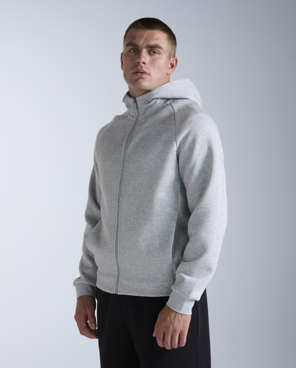 2xu-24-7-commute-zip-hoodie-grey-marle-fleece image 2