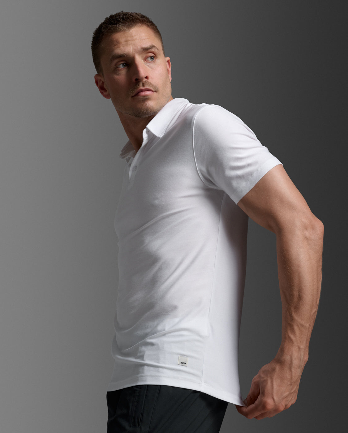 2xu-signature-polo-shirt-white-white image 4