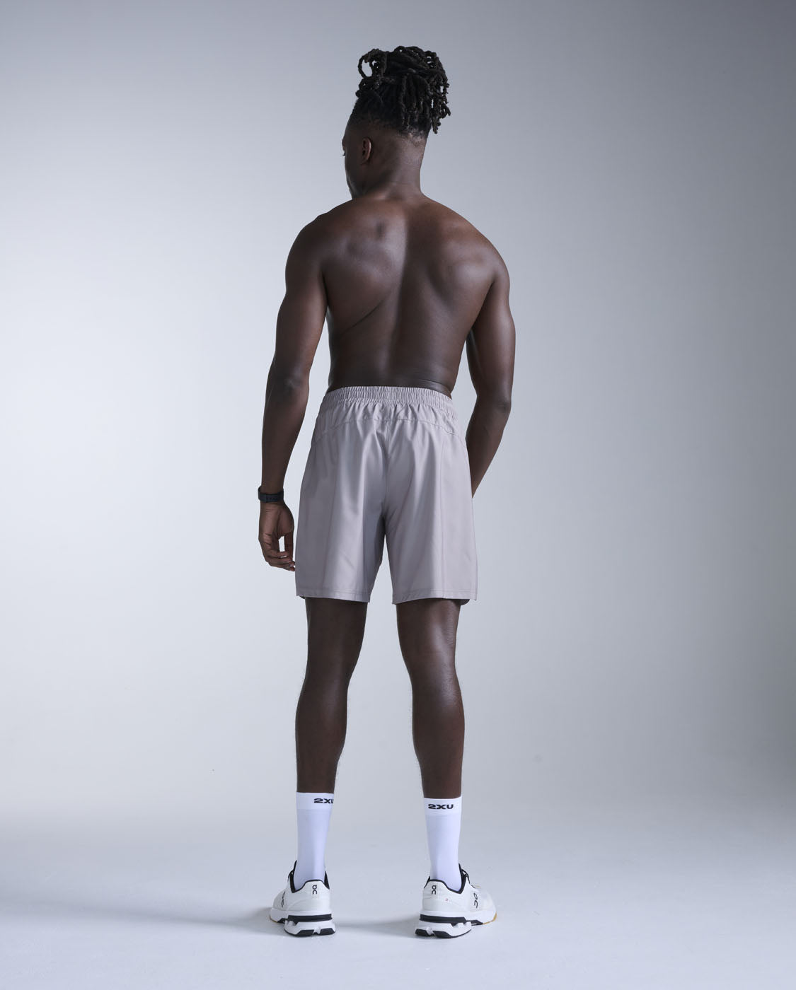 2xu-motion-7-zoll-shorts-herren-carbon-ungefuettert image 8