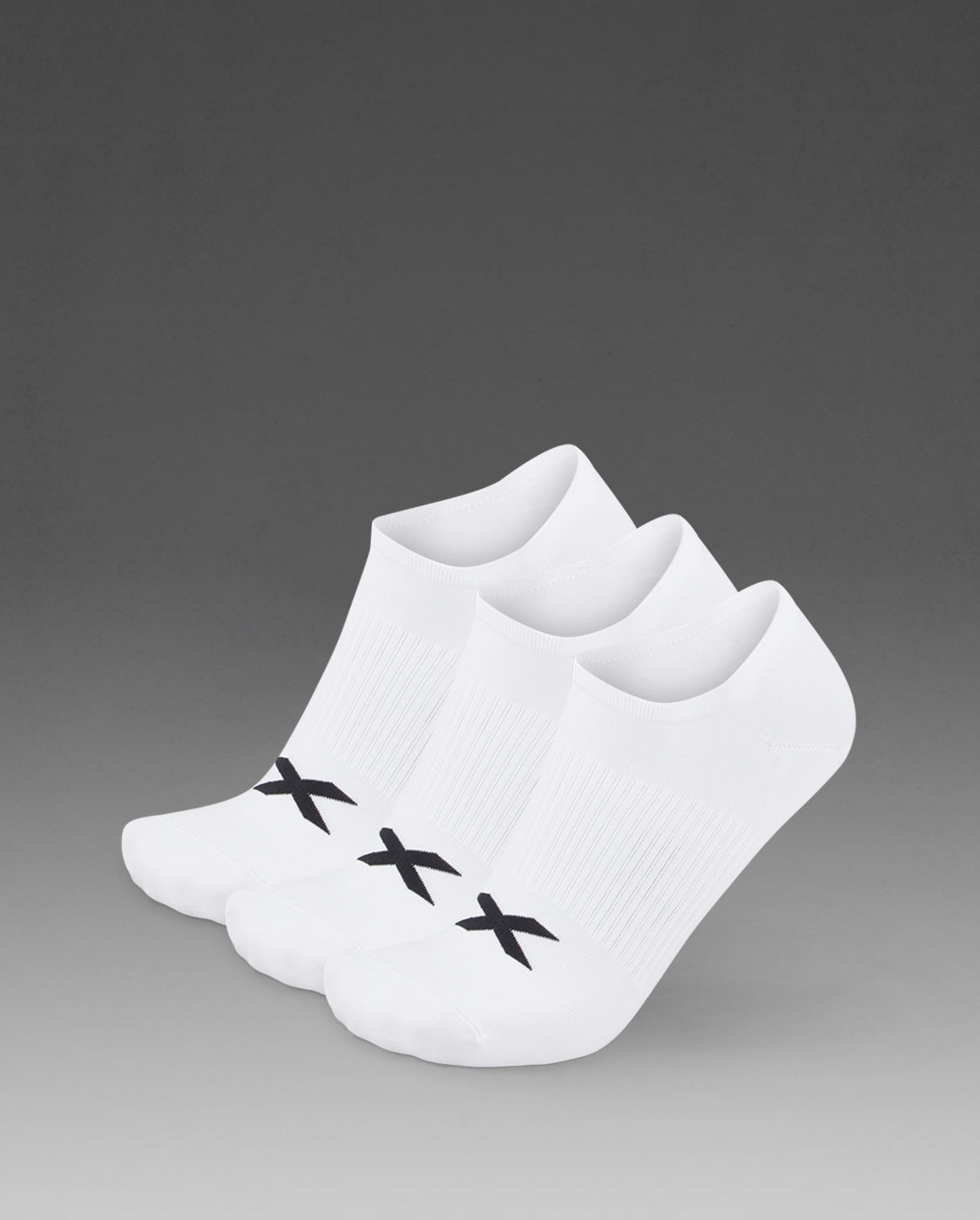 2xu-24-7-invisible-socks-3-pack-white-black image 1