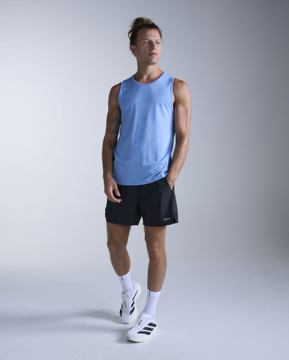 2xu-aero-tank-top-herren-silverlake-blue-mesh image 4