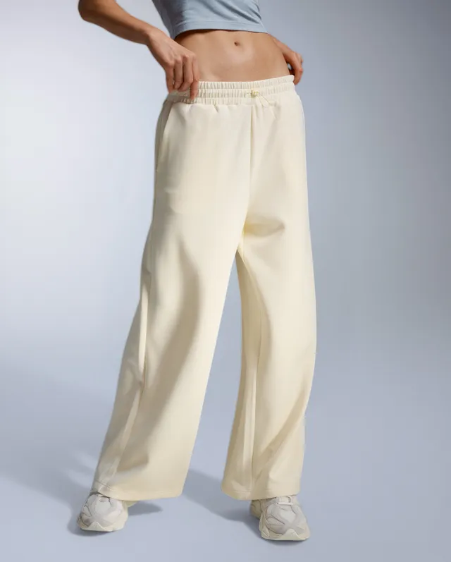 2xu-signature-wonderluxe-wide-leg-hose-damen-chalk-modal image 1