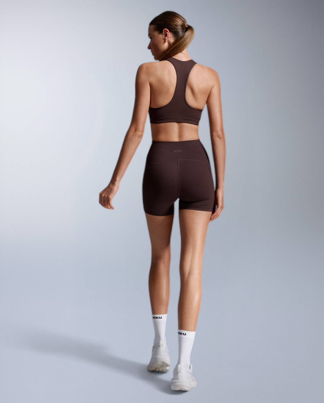 2xu-flex-hi-rise-shorts-damen-bark-4-inch-kompression image 6