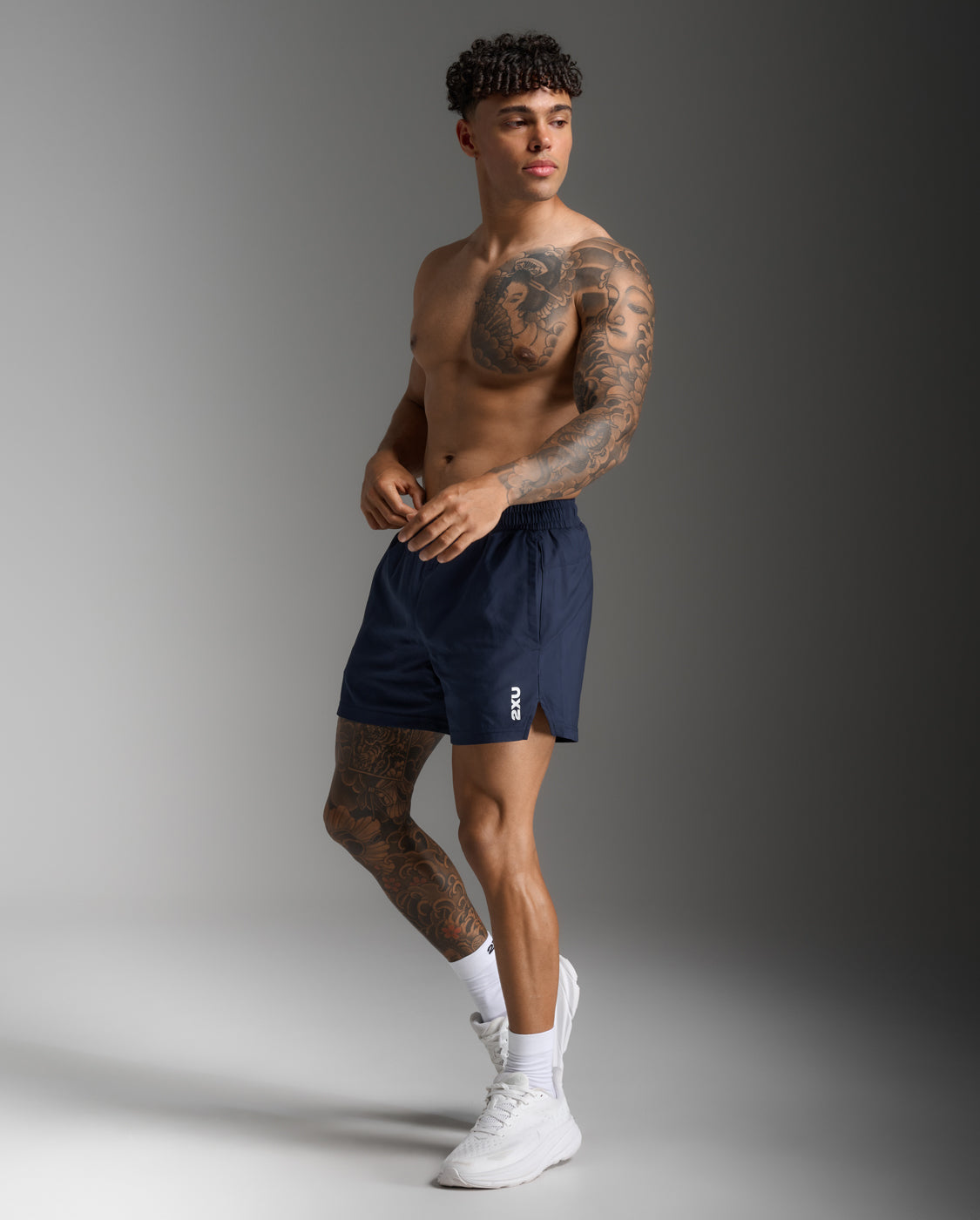 2xu-motion-aspire-5-inch-shorts-herren-midnight image 4