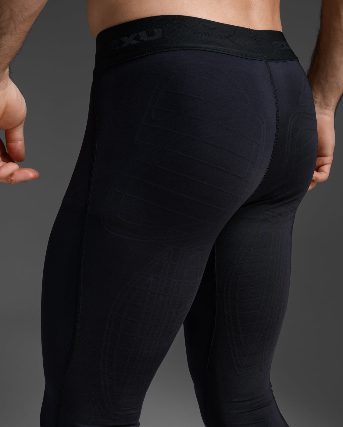 2xu-force-compression-tights-lauftight-herren-schwarz-mcs image 6