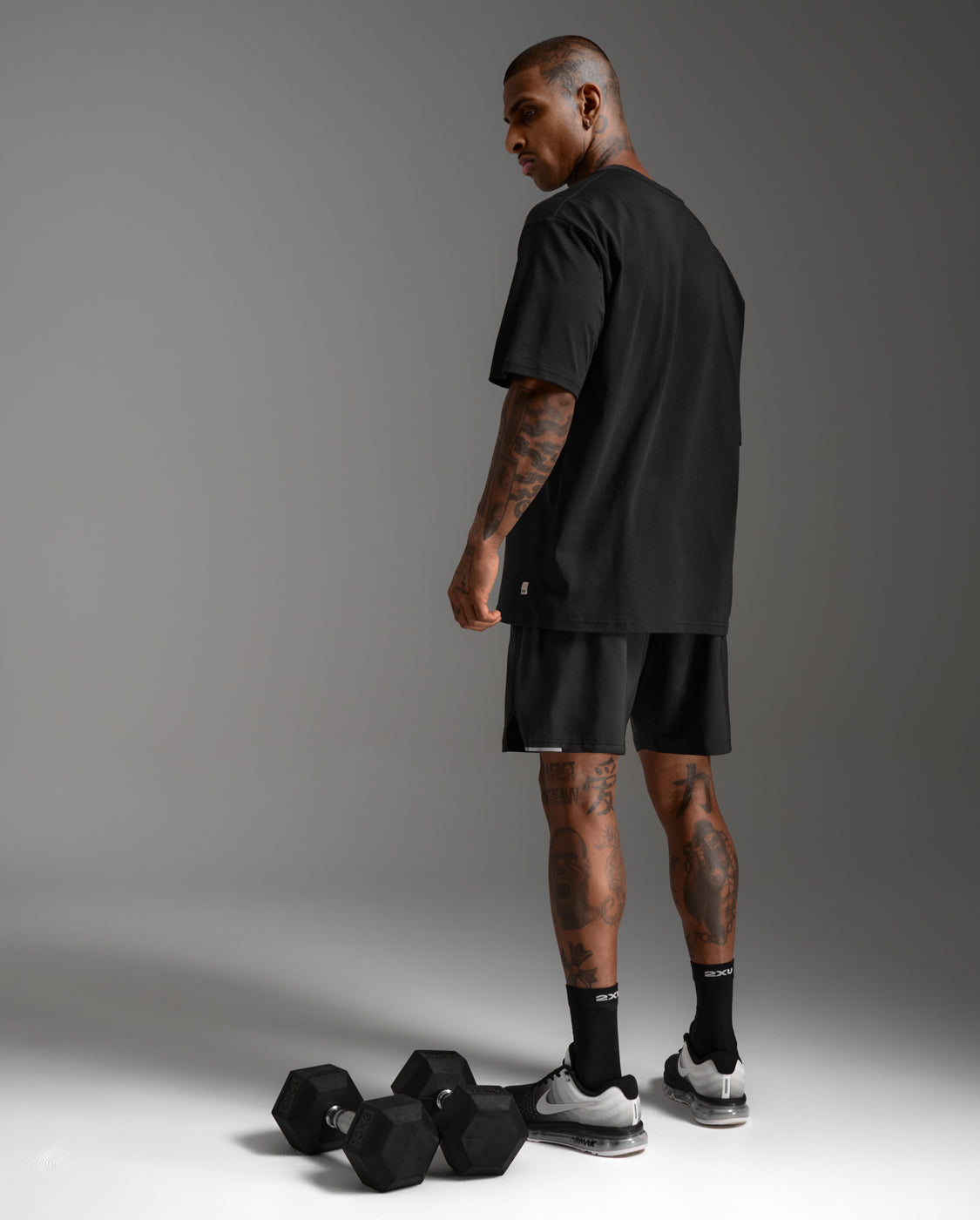 2xu-ez-oversized-organic-cotton-tee-t-shirt-schwarz-bio-baumwolle image 5