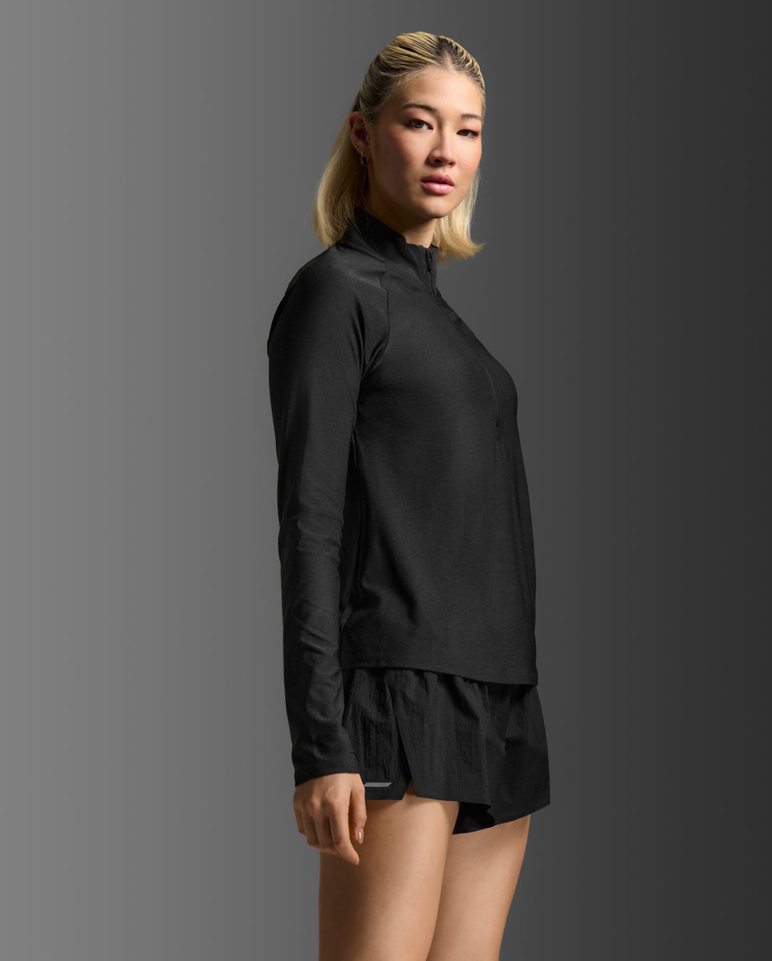 2xu-aero-1-2-zip-laufshirt-damen-schwarz-reflektierend image 4