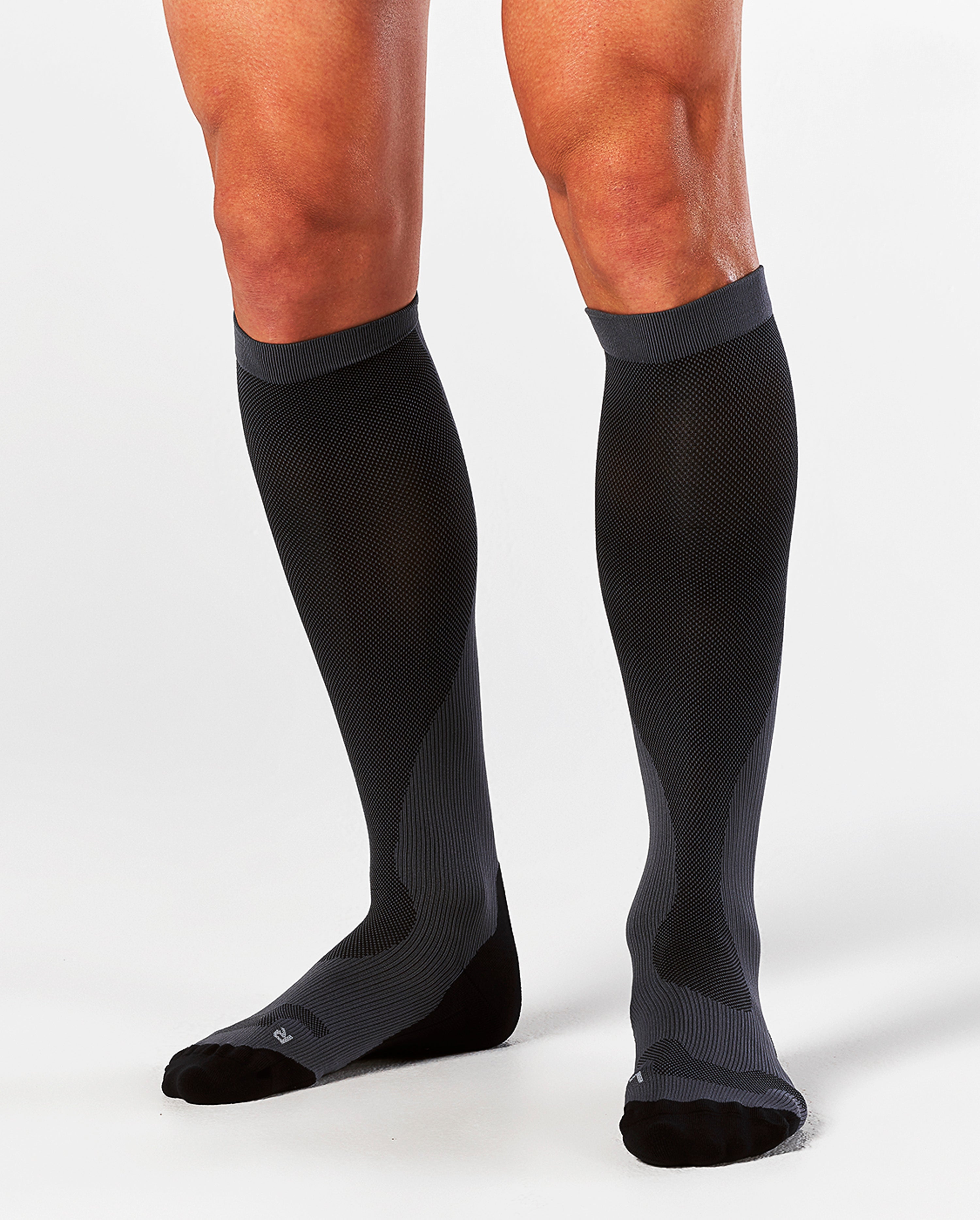 2xu-vectr-perf-run-kompressionssocken-titan-schwarz image 1
