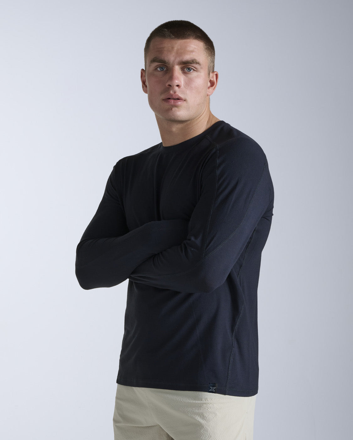 2xu-ignition-wool-long-sleeve-herren-black-black image 2