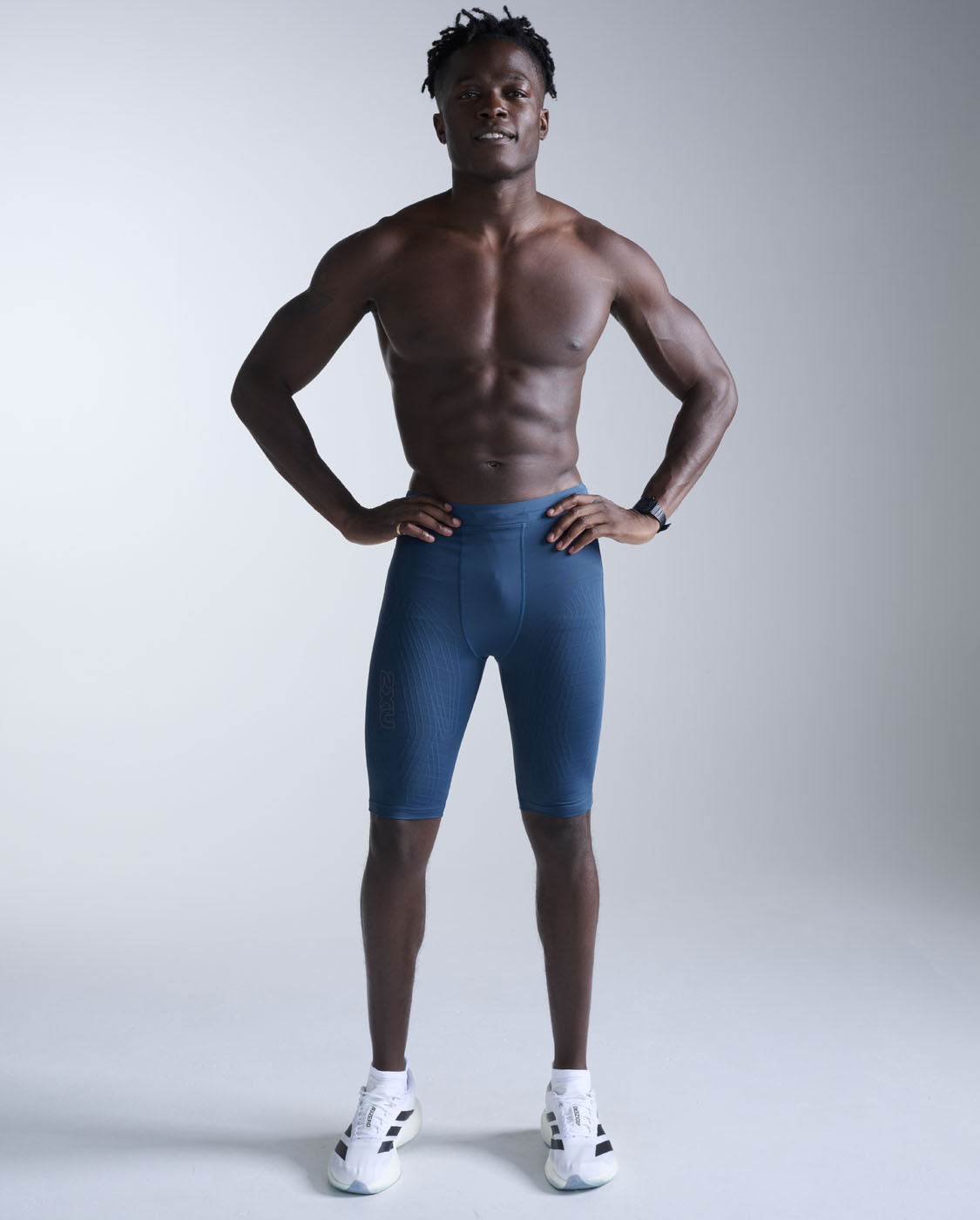 2xu-light-speed-react-compression-shorts-majol-black image 3