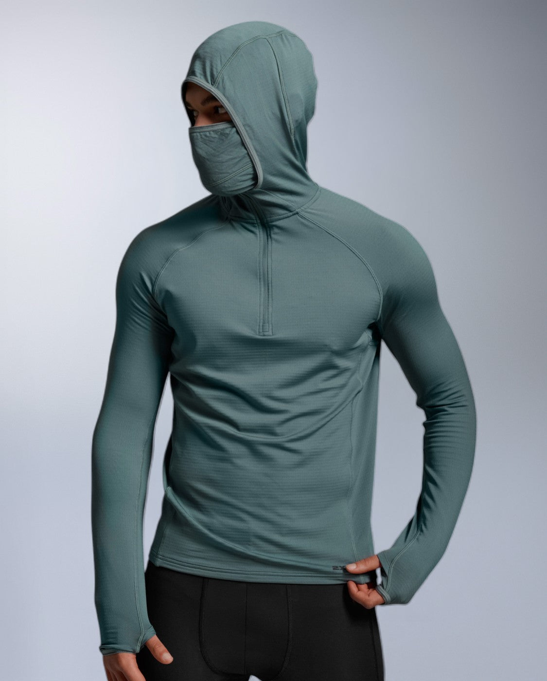 2xu-ignition-grid-1-2-zip-hoodie-olive-leaf-winter image 5