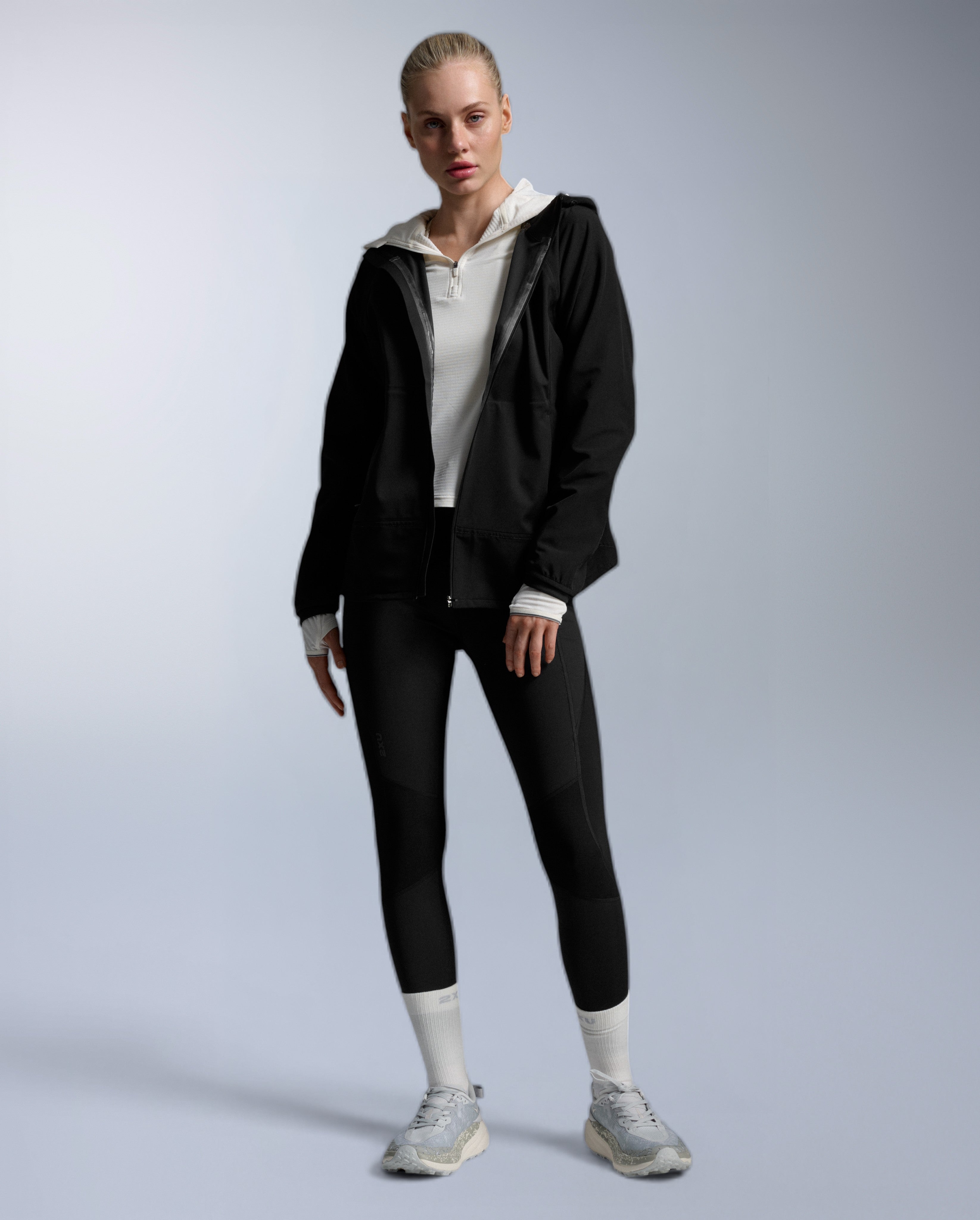 2xu-ignition-shield-softshelljacke-damen-schwarz image 3