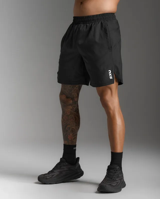2xu-motion-aspire-7-inch-shorts-laufshorts-schwarz-herren image 1