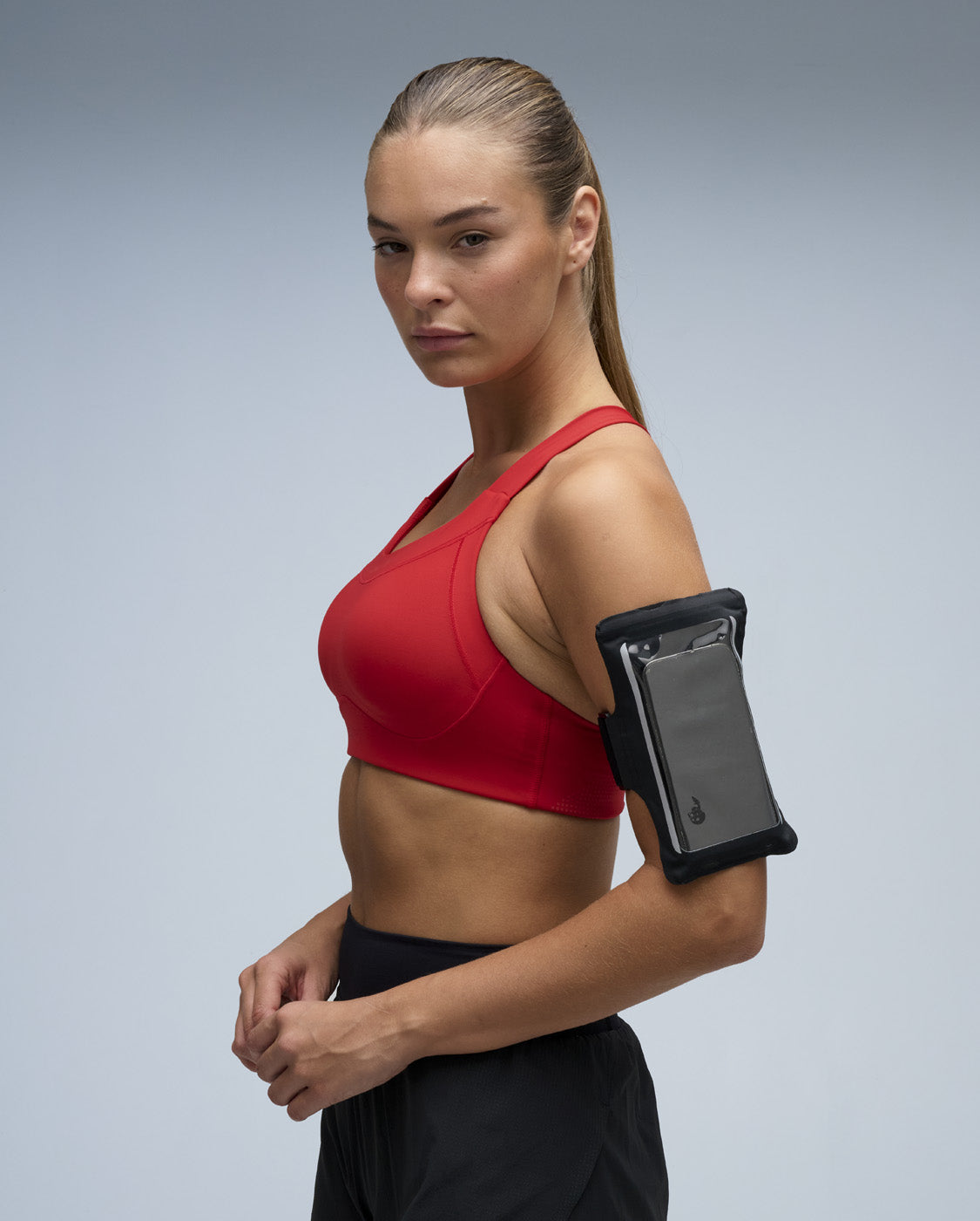 2xu-run-arm-band-handyarmband-schwarz-osfa image 1