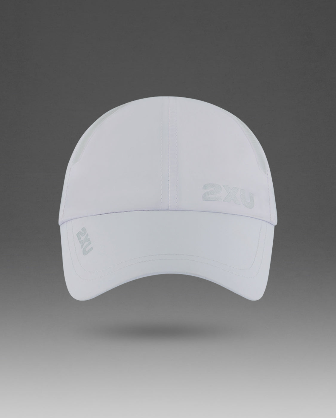 2xu-aero-run-cap-laufkappe-wei-white-white-leicht image 2
