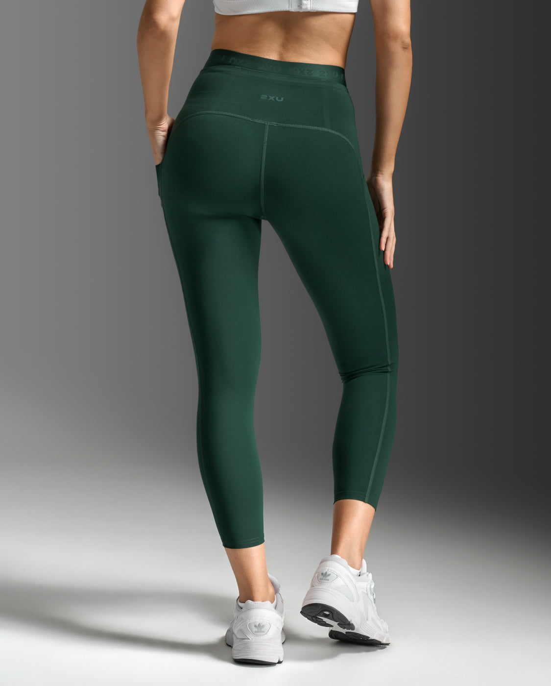 2xu-form-stash-7-8-tights-damen-leggings-ever-green image 3
