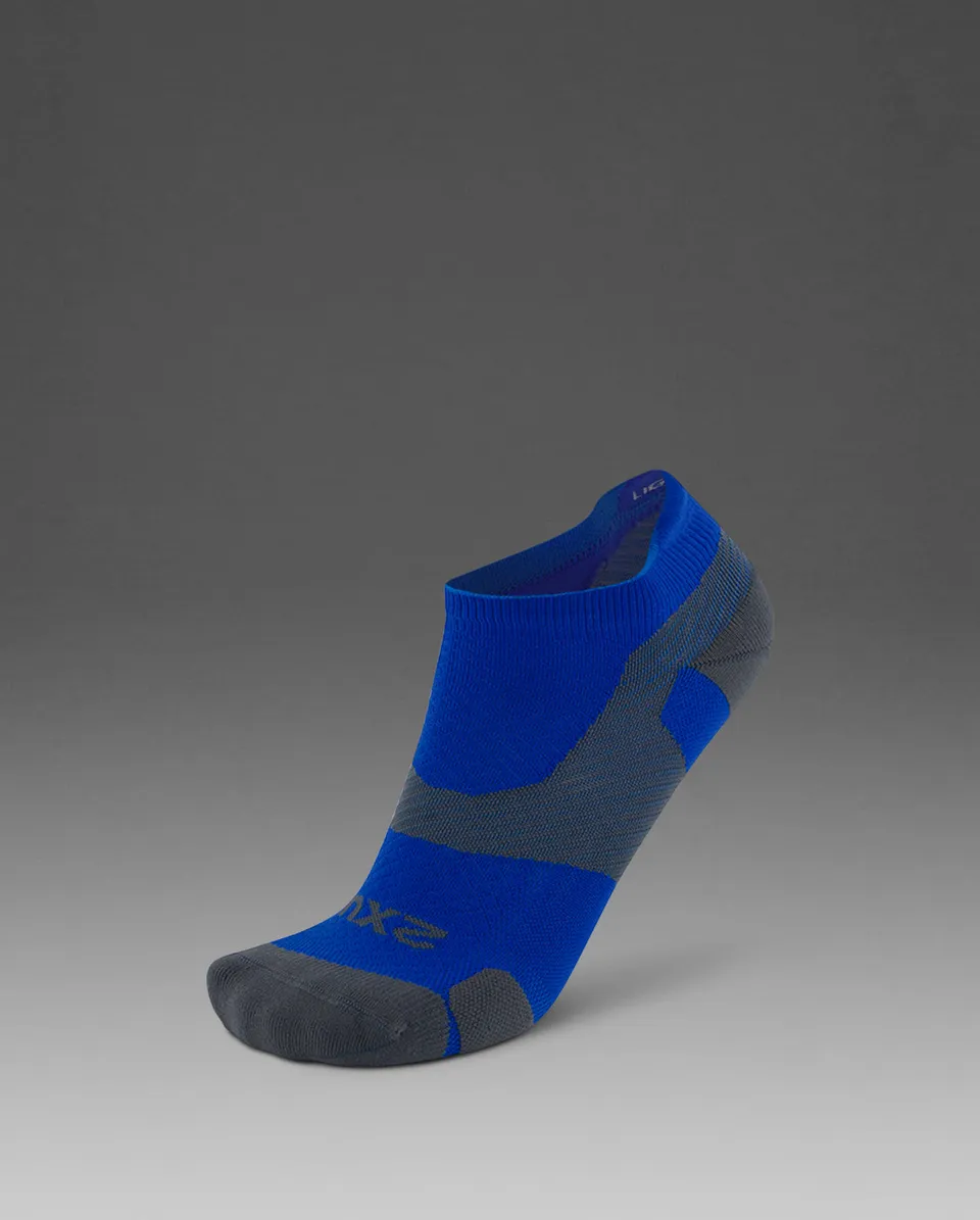 2xu-vectr-light-cushion-no-show-socken-vibrant-blue image 1
