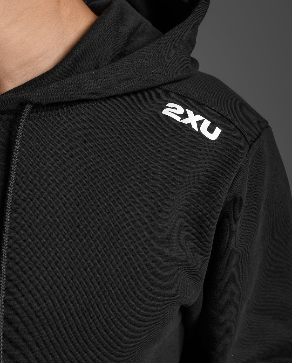 2xu-motion-aspire-hoodie-kapuzenpullover-schwarz-wei image 8