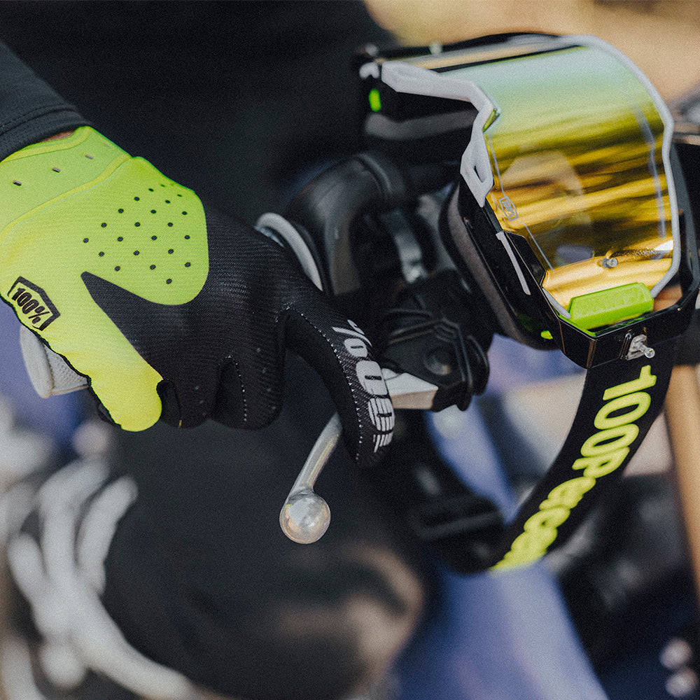 100-itrack-handschuhe-schwarz-fluo-yellow image 4