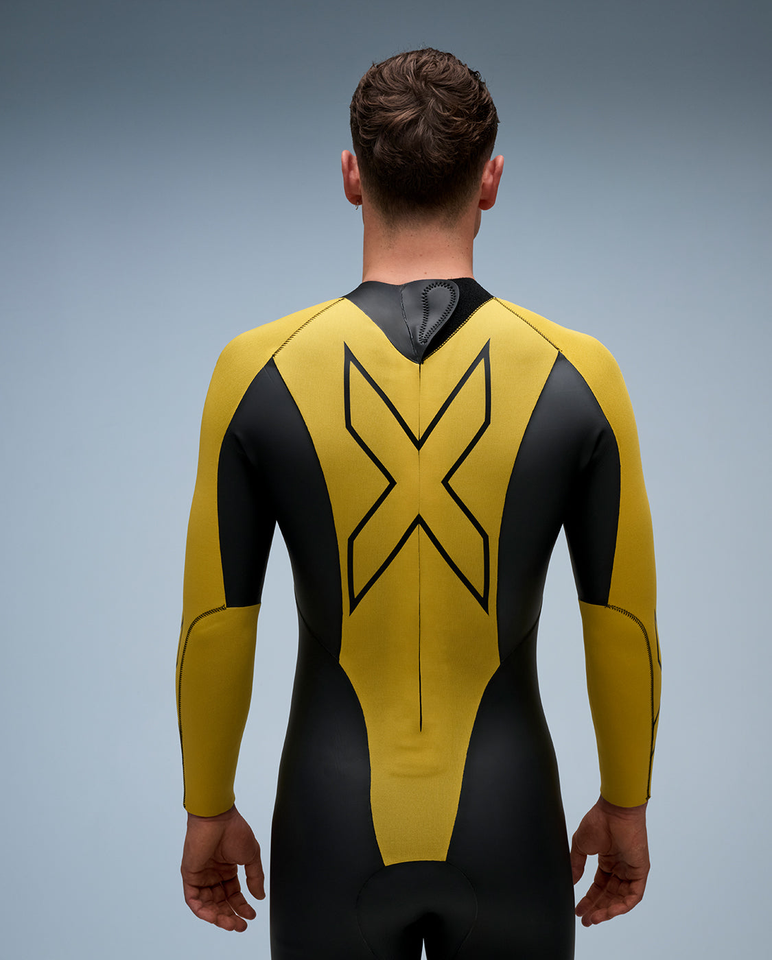 2xu-propel-open-water-wetsuit-herren-black-ambition image 3