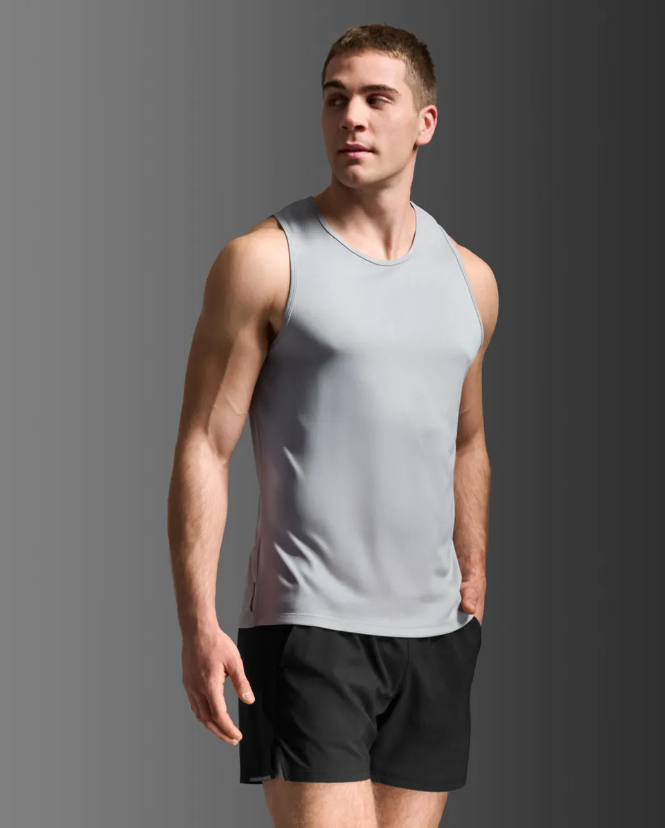 2xu-aero-tank-lauf-singlet-weathervane-herren image 1