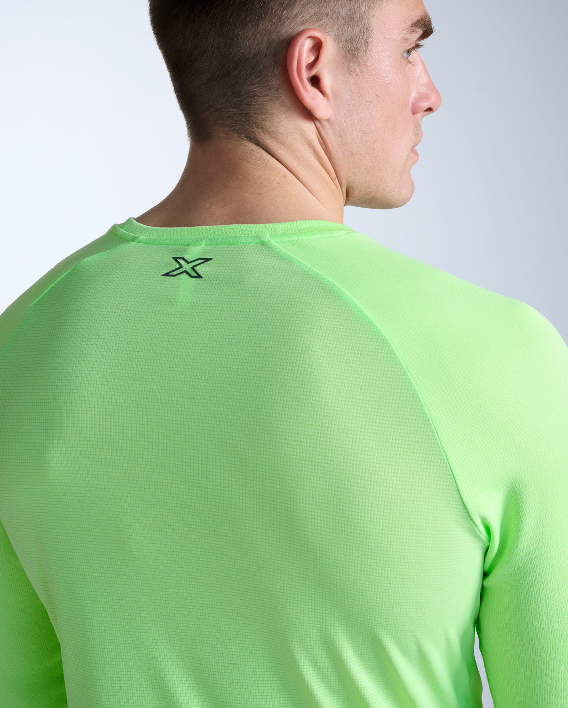 2xu-aero-long-sleeve-herren-laufshirt-lime-zest-langarm image 4